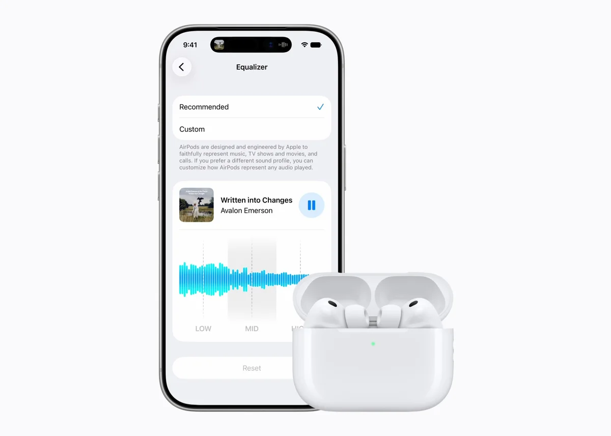 معادل الصوت المخصص لسماعات AirPods في iOS 27